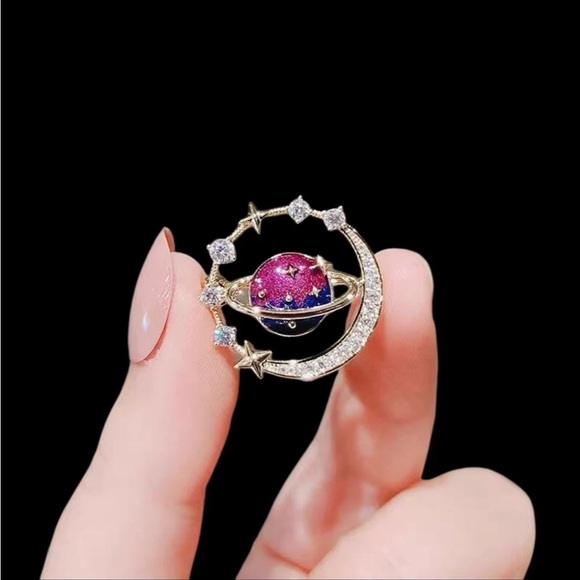 Crystal Enamel Pins Rhinestone Cosmic Star Brooches for Men and Women - Picture 4 of 7